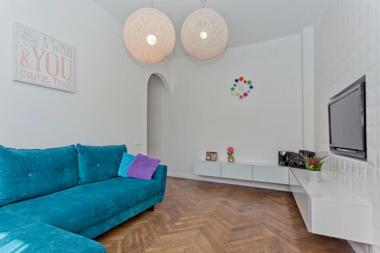 Luxury And Comfortable- Golden Apartments- Royal Street Varsóvia Exterior foto